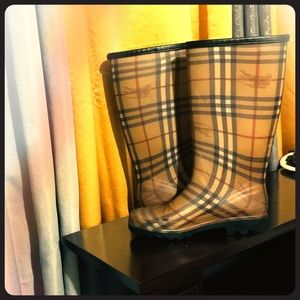 Authentic Burberry Rain Boots